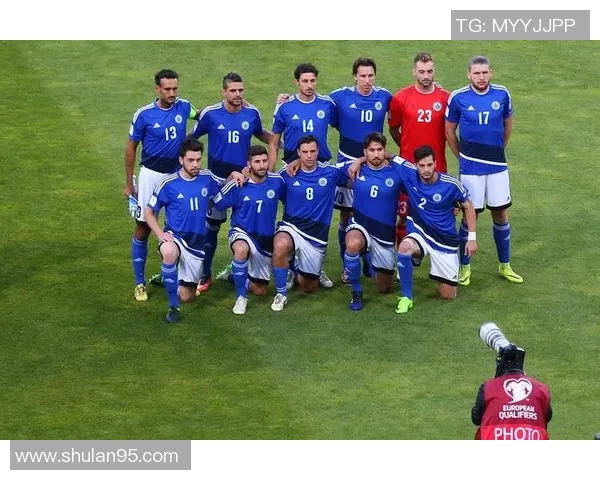 挪威足球明星崛起之路：从沙滩球场到欧洲顶级联赛的辉煌历程