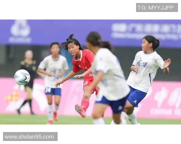 中国女足明星球员盘点 各位置精英展现足球风采